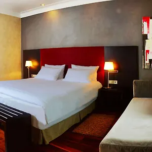Otel Nh, Poznan