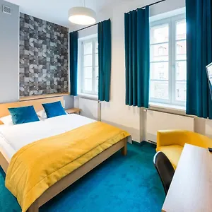 Tcz Wozna Apartahotel